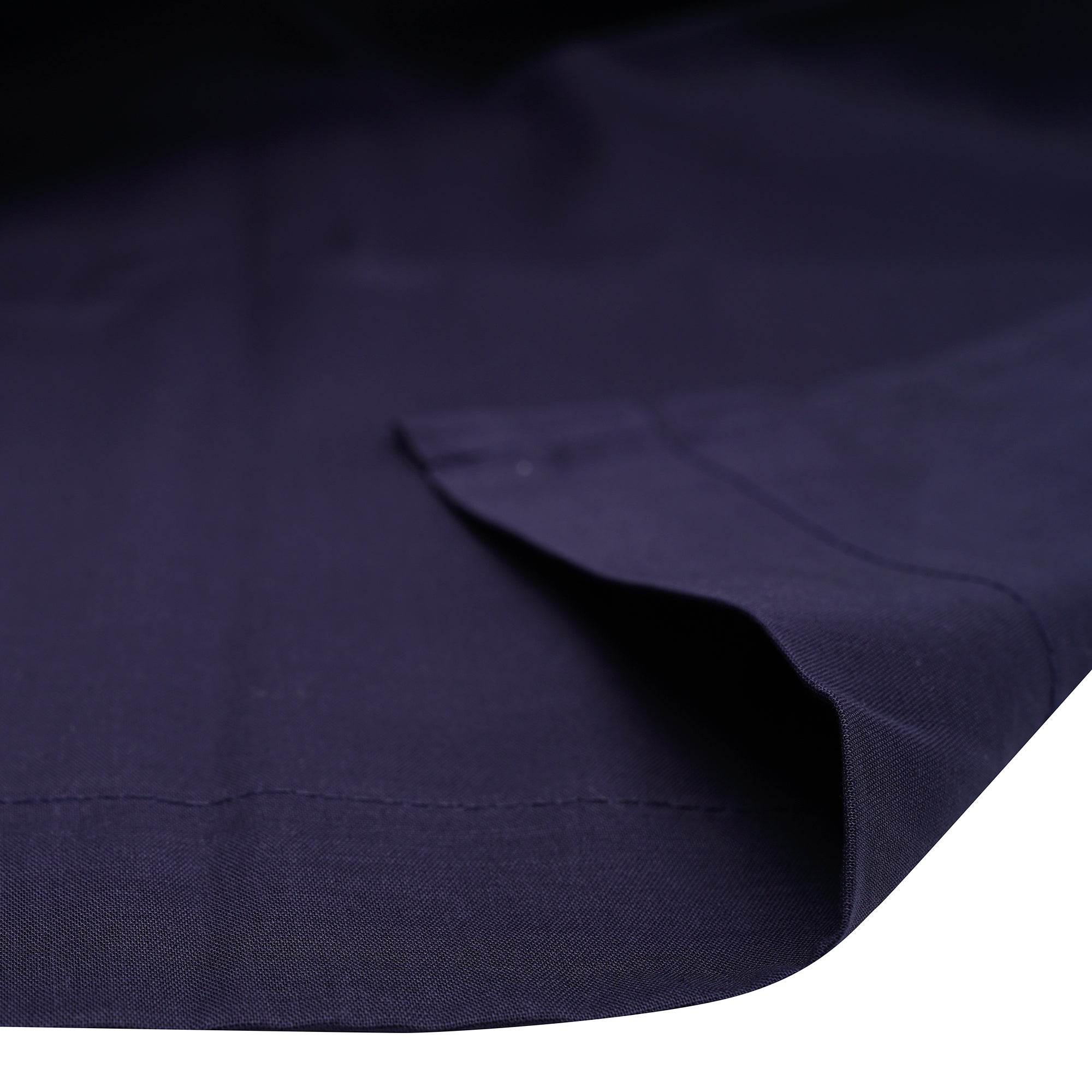 Flat Soft Cotton Dyed Bedsheet with Pillows