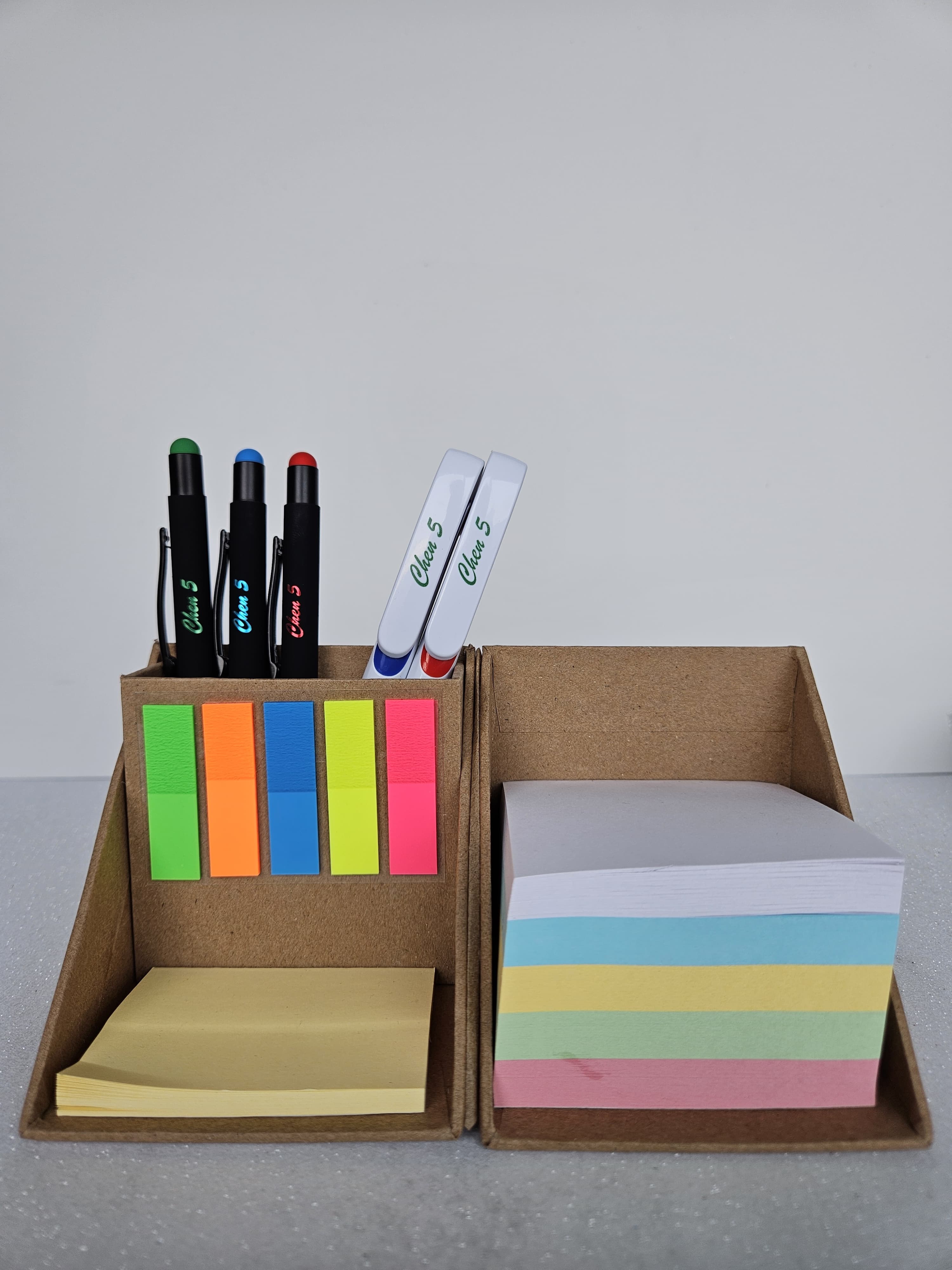 DALUCI Cube Style Foldable Sticky Memo Pads with Stationery Pen Holder, Sticky Note