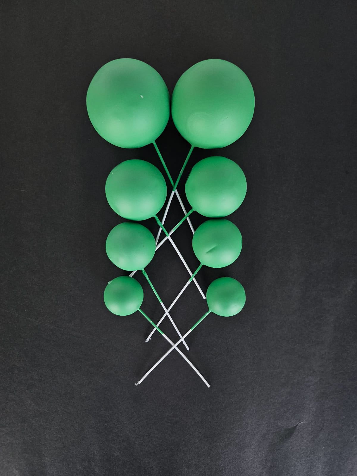 20pcs Set of  Round Ball Cake Toppers