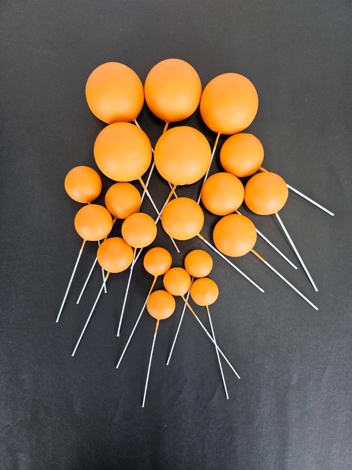 20pcs Set of  Round Ball Cake Toppers